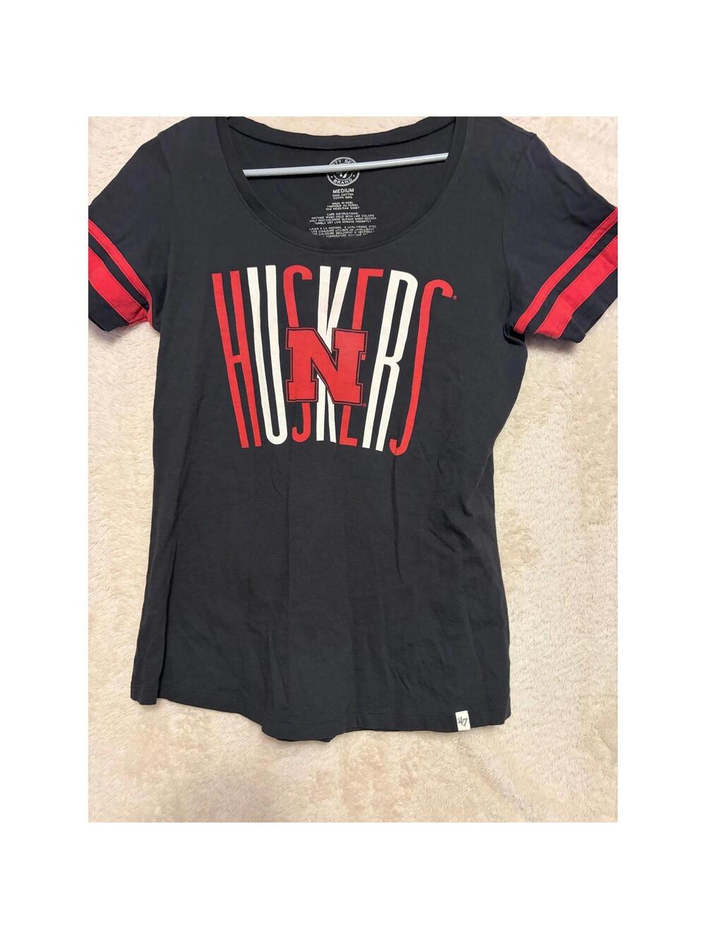 47 Brand Nebraska Huskers N Graphic T Shirt Womens Medium Black Red